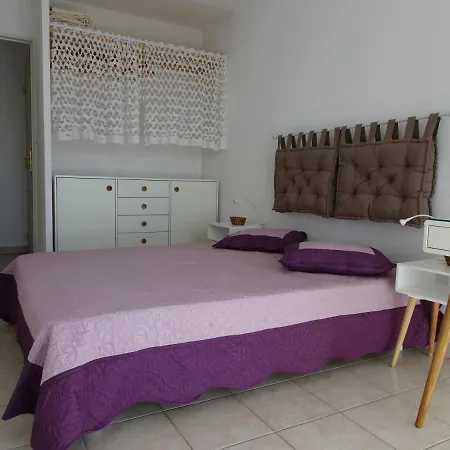 Les Manades شقة إج مورت